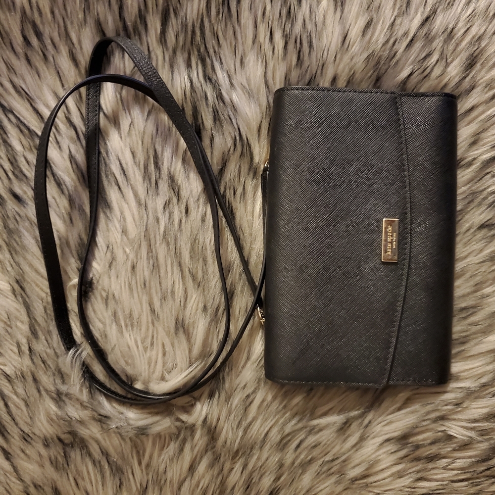 SOLD-Kate Spade Black Wallet Style Crossbody Purse - Picture 1 of 7